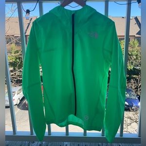 Men’s North Face (Flight Series) Ultra Lightweight Running Jacket